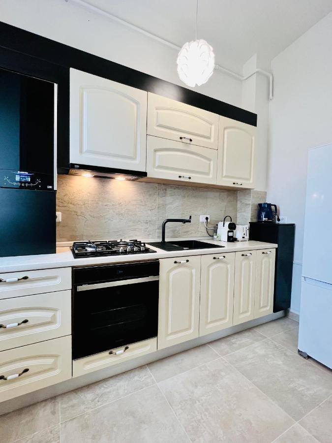 Altheda Living Topaz 29C-14 Sfintu Ilie ภายนอก รูปภาพ
